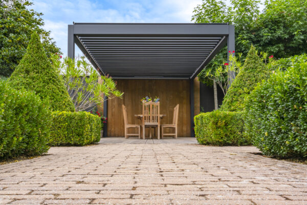 Deponti Pinela Louvered Roof Aluminium Veranda - Image 2